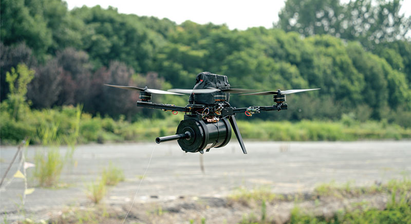 UAVs de fibra óptica: a revolução com fio no voo anti-encravamento